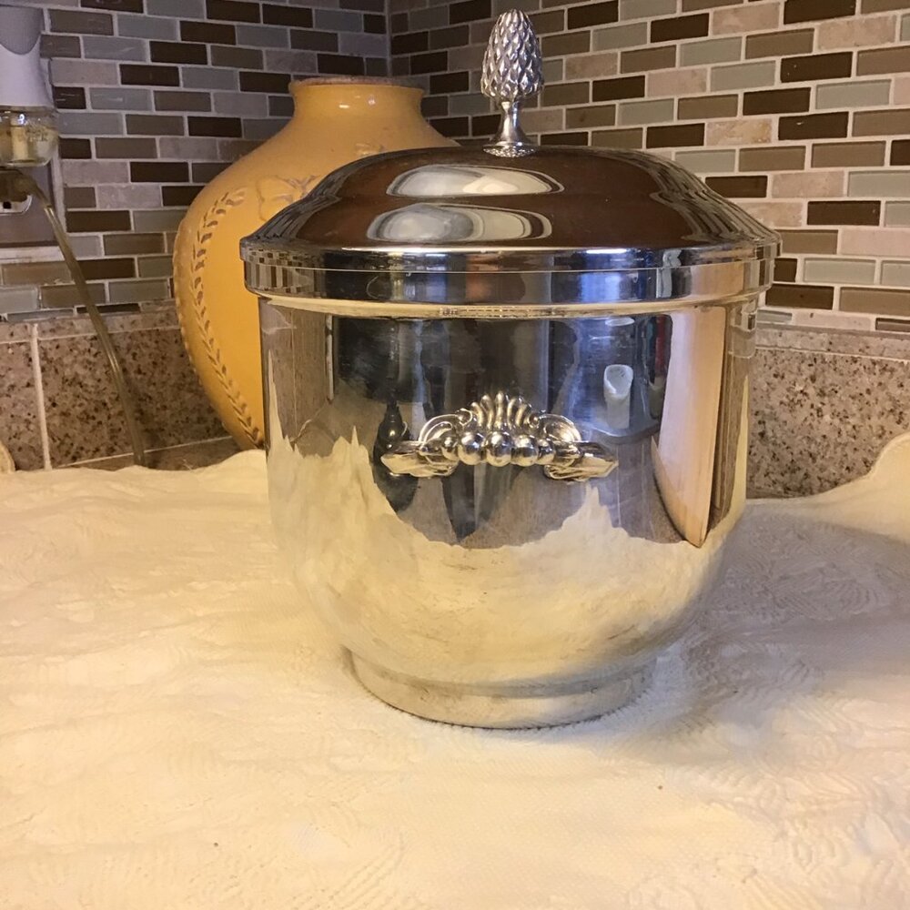 Vintage Kent Silversmiths Ice Bucket made in Taunton Mass